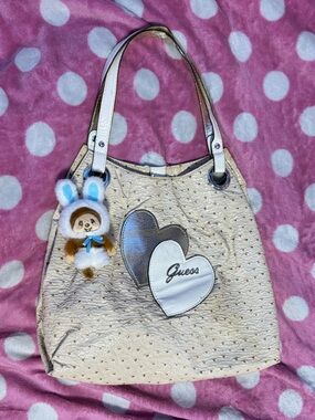 Cream Polka Dot Guess Purse 🪽